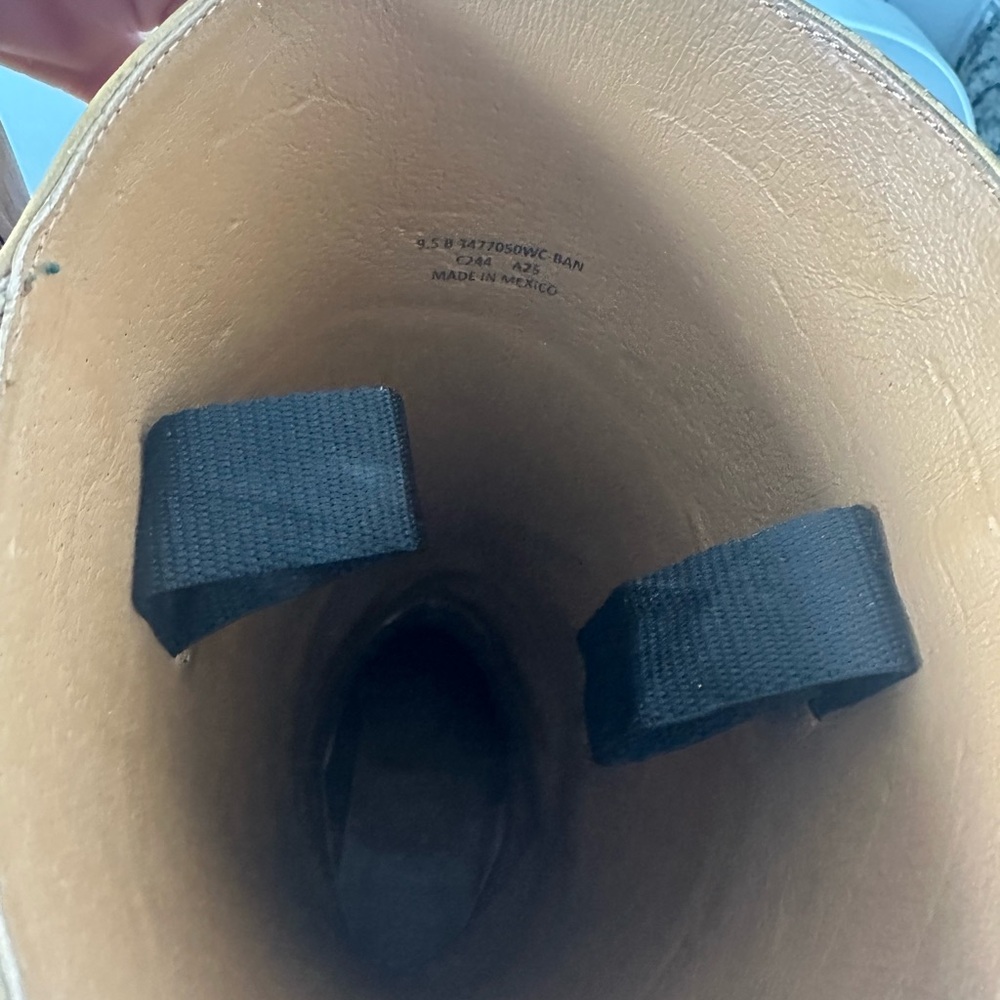 Frye Campus Boots Wide Calf Size 9.5 with Weatherproofing Spray! - Picture 9 of 13